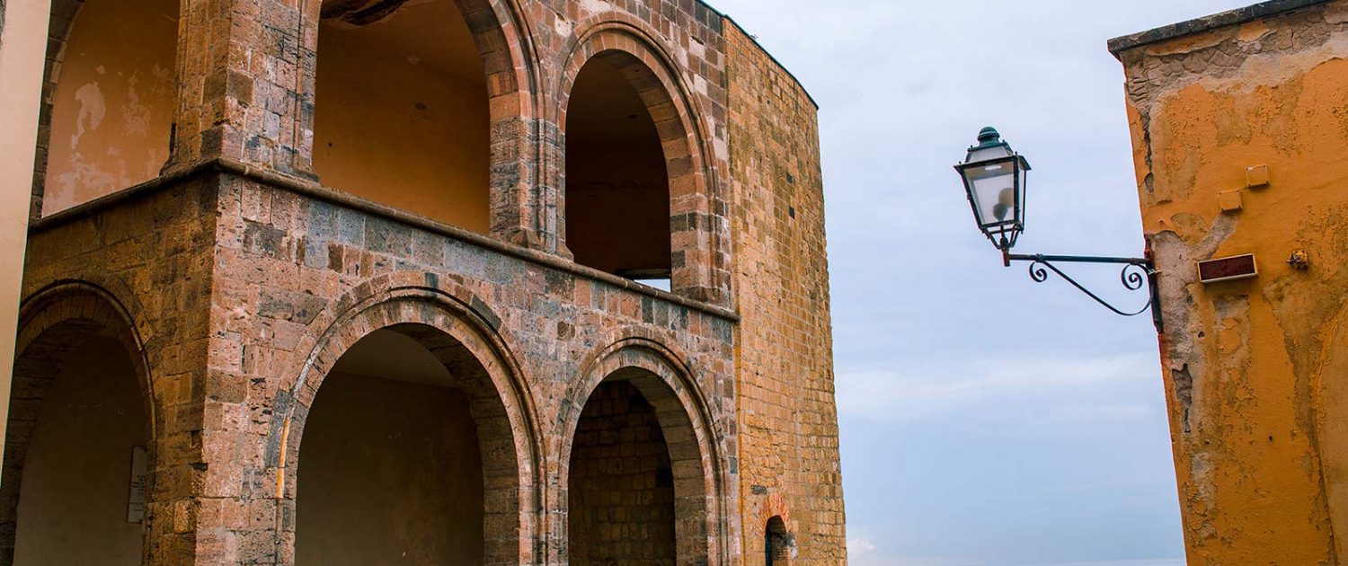 castel dell'ovo napoli